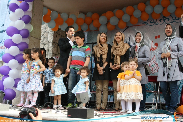 دومین جشن ملی روز دوقلوها و چندقلوها