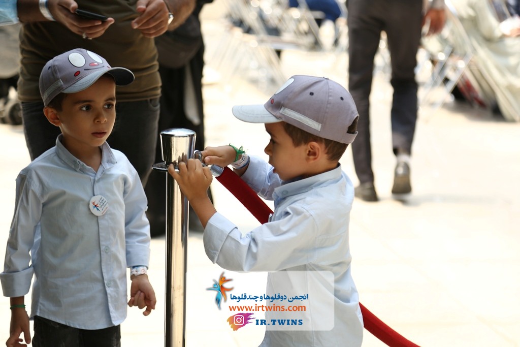 the-twins-speak-their-own-language