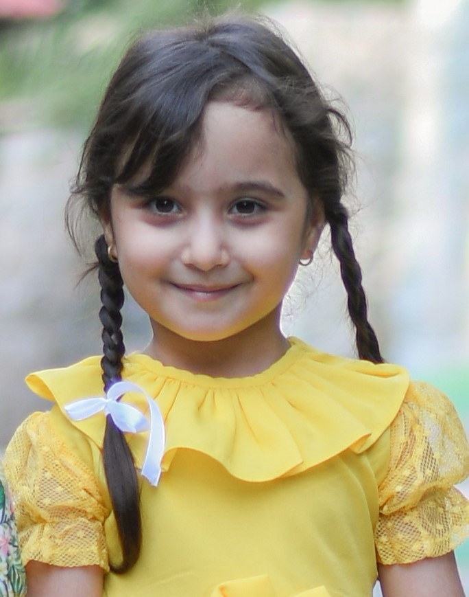 هیلدا اسدی دوست