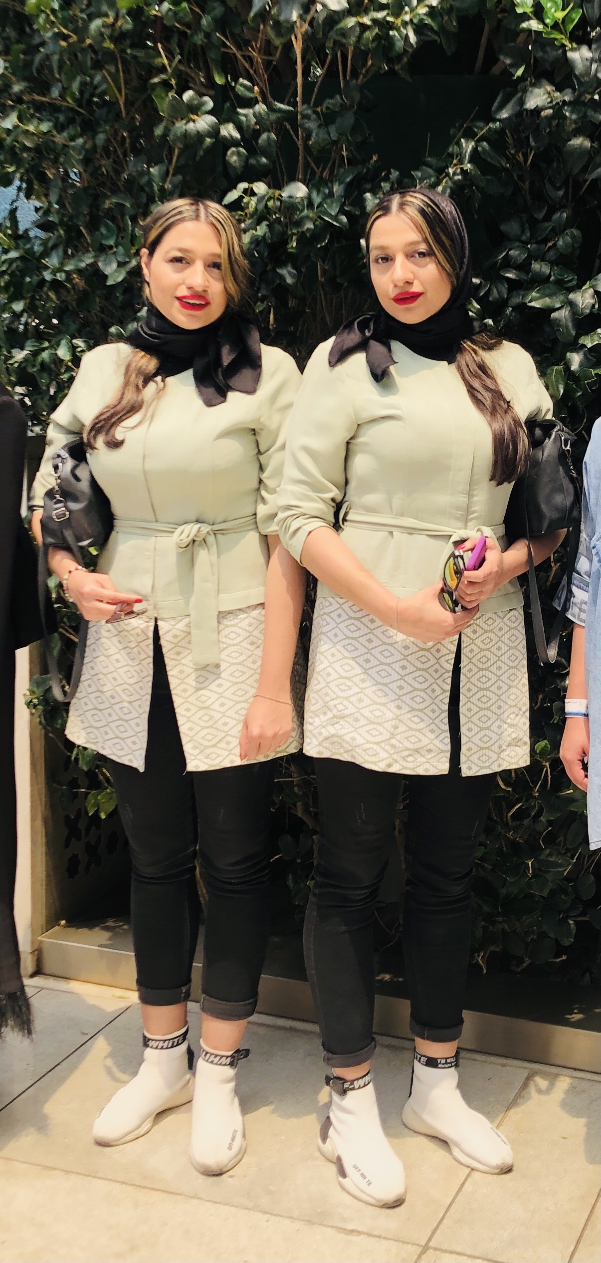 آزاده نصیری شاد