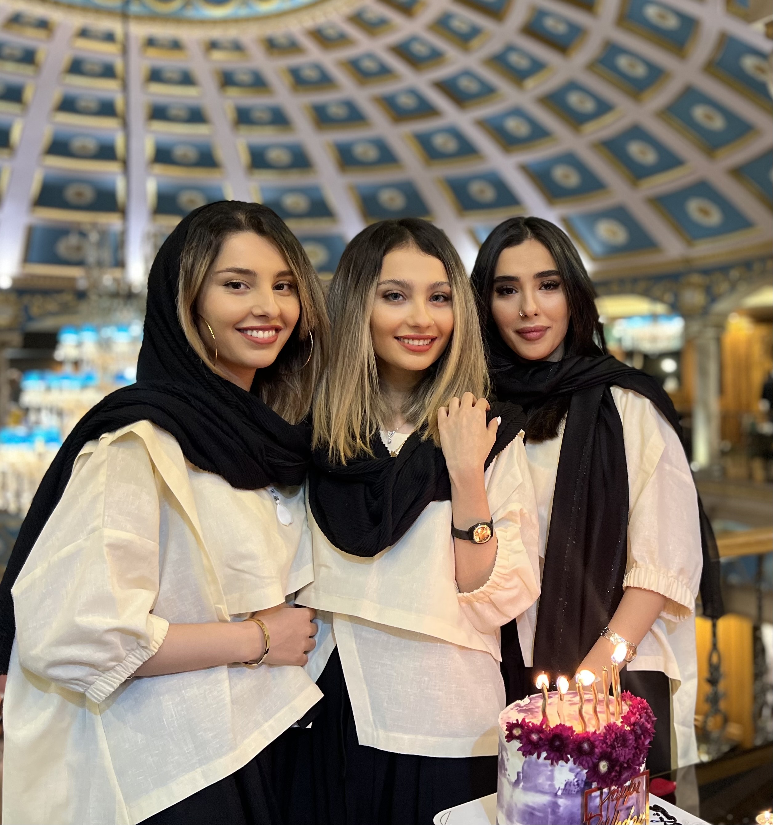 مبینا رستمی فرد
