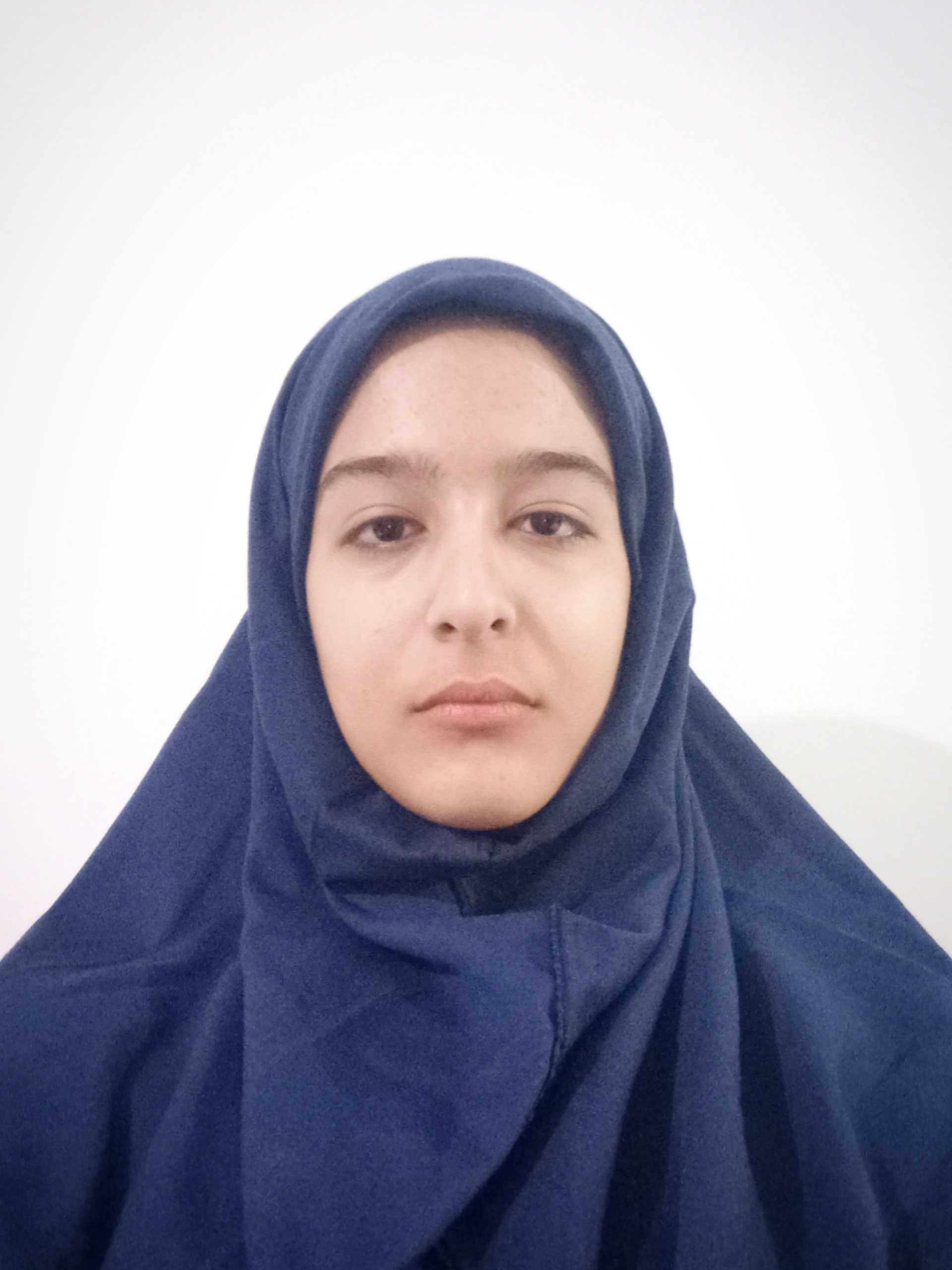 دیانا  هنزائی نژاد