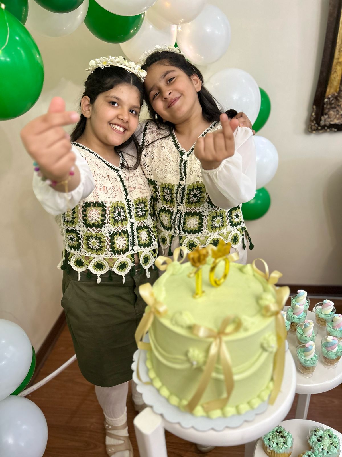 آوینا محمدی